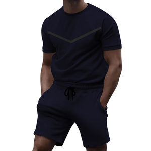 Conjunto deportivo de dos piezas para hombre, camiseta de manga corta y pantalones cortos tipo cargo, estilo jogger, de terciopelo, corte ajustado, de alta calidad, para verano. - Product Image 5