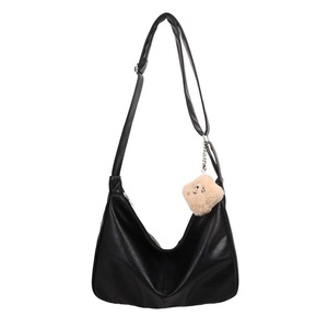 Proveedor Mayorista de Bolsos de Hombro para Mujer, Estilo Coreano, Vintage, Versátiles, Material PU, Impermeables, con Correa Ajustable - Product Image 1