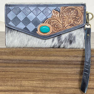 Nouveauté : Portefeuille long vintage pour femme en cuir de vachette travaillé à la main, motif à carreaux, avec blocage RFID, et dragonne - Product Image 4