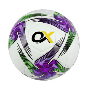 Oxva Industries Lightweight Top Grade PVC Training Footballs for Professional Adults Training <b>Matches</b> - Product Image 2
