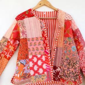 มาใหม่ล่าสุดสีHandmade Patchworkแจ็คเก็ตอินเดียHandmade Patchทํางานแจ็คเก็ตเสื้อBohoเสื้อแจ็คเก็ตสําหรับสตรี - Product Image 1