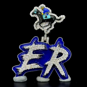 Colgante de LETRA DE DIAMANTE VVS brillante de esmalte helado personalizado, colgante de fianza de caballo de moissanita Brillante De plata de ley 925 - Product Image 1