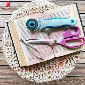 Nouvelles Ciseaux de Précision Droits en Acier Inoxydable de 5 Pouces pour la Mise en Forme des Sourcils et des Cils, Ciseaux à Ressort de Qualité Supérieure pour la Beauté - Product Image 6