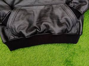 Blouson Bomber Homme Noir Personnalisé en Cuir Premium Style Streetwear Décontracté – Veste d'Hiver Tendance - Product Image 3