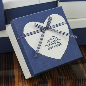 Premium Short Jewelry <b>Box</b> Square <b>Gift</b> <b>Box</b> Exquisite Vietnam Korean Version <b>Small</b> Fresh Style Jewelry Packaging Kit - Product Image 2