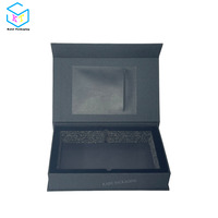 Boîte à portefeuille en tissu noir personnalisable |   Boîte de présentation d'accessoires de mode avec impression de logo