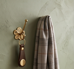 Artisanal Vintage Flower Design Metal Wall Hook With Single Hook For <b>Keys</b> And Decorative Use Elegant Wall Accent - Product Image 6