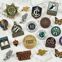 Insignias Personalizadas de Lujo con Diseño de Logotipo y Nombre de Marca, Lindas y Modernas, de Metal Esmaltado 3D, para Ropa
