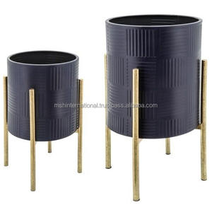 Décor à la maison décoratif carré or fer métal Pot de fleur support Pot de fleur pour balcon - Product Image 1