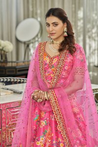 Pink Floral <b>Sequins</b> Zari Embroidered Women's One Set Lehenga Choli Chiffon Net Dupatta Long Traditional Dress for Wedding Party - Product Image 3