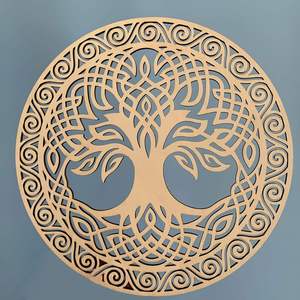 Décoration murale moderne en bois Arbre de Vie |   Art mural celtique découpé au laser rond |   Décoration d'intérieur artisanale inspirée de la nature pour la maison - Product Image 2