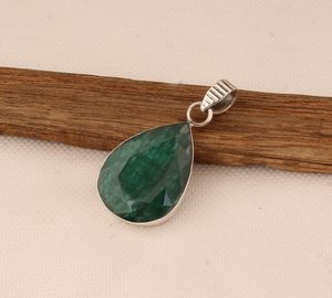 NIKHIL GEMS Collier de fiançailles vintage avec émeraude taille poire, pendentif en argent sterling 925, bijoux fins en pierres précieuses, évaluation par une tierce partie - Product Image 4