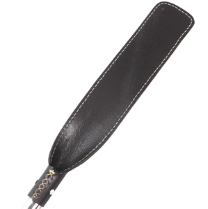 Pagaie en cuir Twin Leather Goods avec poignée en métal et surpiqûres rouges - Product Image 5