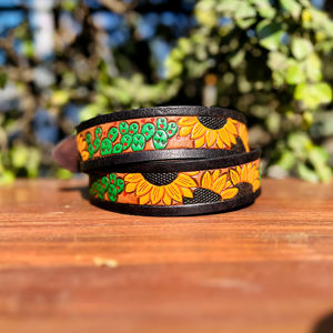 Ceinture en cuir vintage style western avec motif plume paisley, boucle en alliage de zinc artisanale, durable, largeur 40 mm, personnalisable, importée - Product Image 2