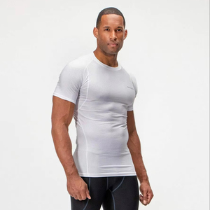 Camiseta deportiva de compresión para hombre, para gimnasio, entrenamiento, fitness, de secado rápido, elástica, proveedor de ropa deportiva. - Product Image 1