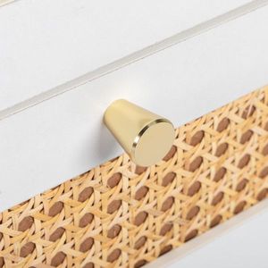 Comodino in Rattan con Maniglia Dorata Affusolata e 3 Cassetti 45x35x73cm in Truciolato Bianco Finitura Opaca - Product Image 5