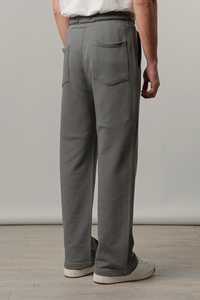 ปากีสถานผลิตกางเกงจ็อกเกอร์ปักโลโก้ตามสั่งสำหรับผู้ชาย สีเทา แต่งตะเข็บอย่างมีสไตล์ กางเกงจ็อกเกอร์ดีไซน์ตะเข็บแนวตั้งทันสมัย กางเกงวอร์มสุดเทรนดี้ - Product Image 2