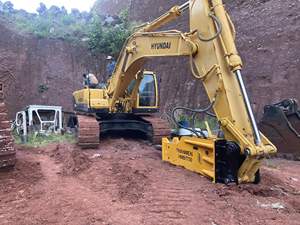 Brise-roche hydraulique 175 pour excavatrices Hyundai Sumitomo 40-50T, brise-roches hydrauliques <span class=keywords><strong>de</strong></span> grande puissance pour la découpe <span class=keywords><strong>de</strong></span> <span class=keywords><strong>barrages</strong></span> hydroélectriques - Product Image 2