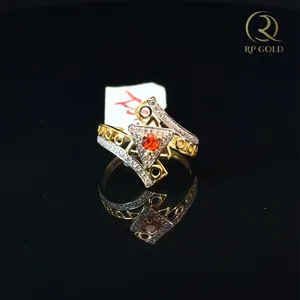 Elegante anillo de oro con gema roja y detalles de diamantes, diseño geométrico único, joyería de lujo, regalo para mujer, para fiestas. - Product Image 1