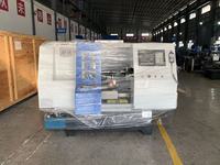 Machine de tournage CNC automatique compacte pour ventilateurs et ustensiles en aluminium/cuivre/acier/acier inoxydable 220V 5.5kW