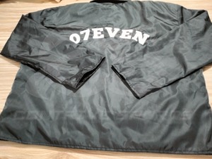 Ensemble de survêtement coupe-vent léger en polyester et nylon imperméable avec logo personnalisé pour homme - Product Image 5