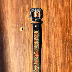 Ceinture Western vintage en cuir sculpté à la main avec boucle à ardillon en laiton et motif Paisley, ceinture de cowboy en cuir d'Argentine - Product Image 5