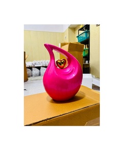 โกศบรรจุอัฐิสีชมพูสำหรับผู้หญิง ลายหัวใจ ทนทาน สำหรับงานศพผู้ใหญ่ ความจุ 220 คิวบิกอินช์ - Product Image 1