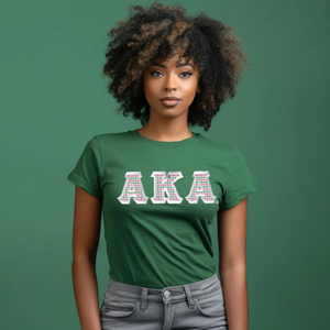 Camiseta AKA Personalizada en Sarga Verde Kelly con Aplique de Letras AKA Bordadas, Manga Corta, Algodón, Informal - Product Image 2
