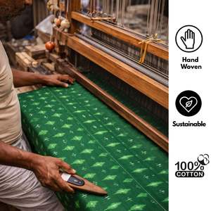 Tela de Algodón Ikat Tejida a Mano Tradicional de Knnotted Earth Heritage, Ecológica, Sostenible, Lavable, Suave y Duradera para Tapicería - Product Image 5