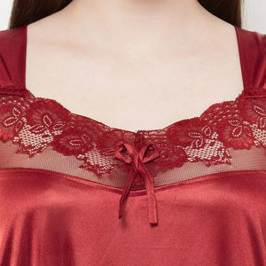 ชุดนอนผ้าไหมซาตินคุณภาพสูงสำหรับผู้หญิง ชุดนอนฤดูร้อนและฤดูใบไม้ร่วง เนื้อผ้านุ่ม สีและขนาดสามารถกำหนดเองได้ - Product Image 6