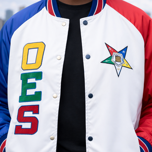 เสื้อแจ็คเก็ตวาร์ซิตี้ผ้าซาตินสำหรับผู้ชาย |   ป้ายปักโลโก้แบบกำหนดเอง |   เสื้อแจ็คเก็ตโค้ชสไตล์สตรีทแวร์ |   ผู้ผลิตขายส่งจำนวนมาก - Product Image 4