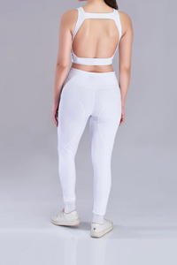 Ropa de Yoga Hecha a Medida en Tallas Grandes, Sin Mangas, Servicio OEM, Calidad Premium, Nueva Llegada, Ropa Deportiva para Mujer, Bra Deportivo, Leggings y Cinturón - Product Image 2