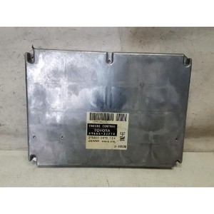 300 ECU y Módulos de Computación Usados 8966633270 - Product Image 1