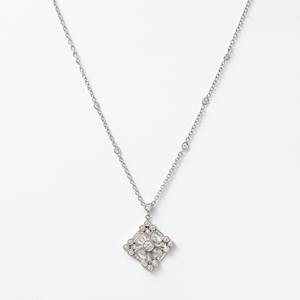 Magnifique collier pendentif en or blanc 14 carats avec diamant de laboratoire 0,70 ct taille Radiant G VS, serti clos, certifié IGI, idéal pour un cadeau romantique et élégant - Product Image 2