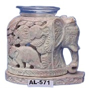 Brûleur d'encens indien artisanal en bambou sculpté en forme d'éléphant, écologique et traditionnel, aromatique