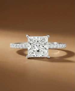 Anillo de Compromiso de Moissanita Premium, Diamante Cultivado en Laboratorio, Corte Ovalado, Engaste de Oro Blanco, Joyería Clásica para Mujer - Product Image 3