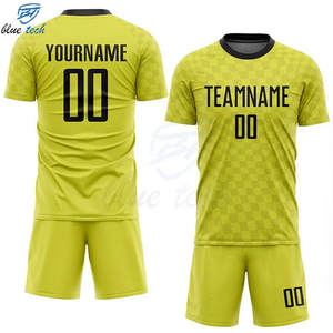 Conjuntos de Camisetas y Pantalones Cortos de Fútbol Personalizados de Alta Calidad para Hombre, Impresión Sublimada, Uniformes de Fútbol de Equipo OEM, Diseño de Logotipo Personalizado, Tallas Grandes 100% - Product Image 4