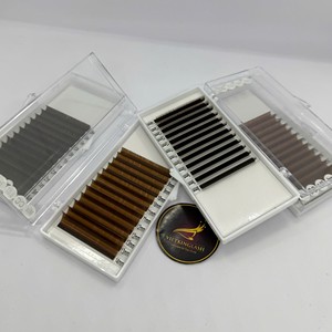 ขนตาปลอมแบบแฮนด์เมดพรีเมียม ถาดแยกชิ้น สีน้ำตาล  แบบ CC/DD/M/L Curl 12/16 แถว รับผลิตแบรนด์ส่วนตัว ขายส่ง Vietkinglash - Product Image 1