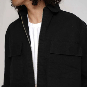 Chemise en jean pour homme, coupe classique, 230 GSM, en coton original, manches longues, longueur longue, avec logo personnalisé imprimé, design uni – Vente en gros - Product Image 5