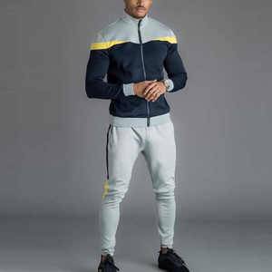 Ensemble de survêtement pour homme avec capuche zippée confortable pour l'entraînement hivernal, logo personnalisé, 100% coton, respirant, coupe-vent, haute qualité - Product Image 2