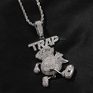 Colgante de Plata 925 Bañado en Oro con Diamante Moissanita, Diseño de Trampa de Dibujos Animados, Joyería Hiphop para Hombre, Corte Redondo, Uso Diario - Product Image 2