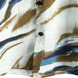 Camisa hawaiana elegante para hombre con estampado de hojas tropicales, manga corta, cierre informal, para vacaciones en la playa, viajes y fiestas - Product Image 3