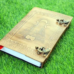 Cuaderno de Cuero Genuino con Páginas en Blanco, Cuaderno Clásico de Cuero Puro de Alta Calidad con Grabado de 7 Chakras, Diario de Cuero con Diseño de Diosa - Product Image 1