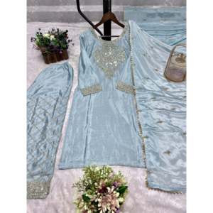 ชุดเสื้อและกางเกงสวยงามสำหรับผู้หญิง พร้อมผ้าคลุมไหล่แฟนซีสำหรับงานปาร์ตี้ - Product Image 3