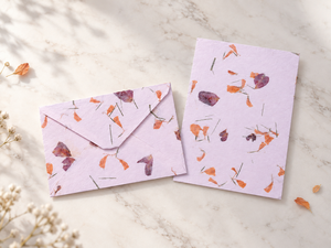 Enveloppes en papier fleuri séché faites à la main avec un ensemble de cartes pour invitations de mariage et cartes de vœux - Product Image 5