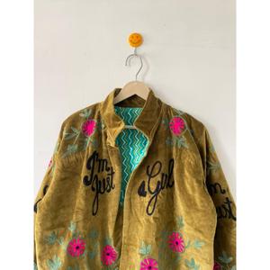 Veste en velours de luxe pour femmes, brodée Suzani, motif floral bohème, style ethnique vintage, coupe ample, vêtement décontracté - Product Image 2