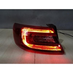 Luz Trasera Izquierda Usada OEM 265559888R para Talisman Estate 2015-2018 - Product Image 2