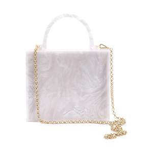 Bolso de Mano de Resina de Diseño para Mujer, Elegante y Decorativo - Product Image 6
