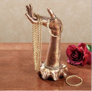 Exquisito soporte para joyas con forma de sirena, con rama de cola extendida para colgar pendientes, disponible a precios de mayorista. - Product Image 5