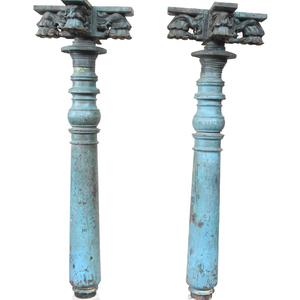 Artesanía Haswani, Pilar Sur de Madera Tallado a Mano Antiguo con Base de Piedra, Diseño Vintage de Herencia - Product Image 1